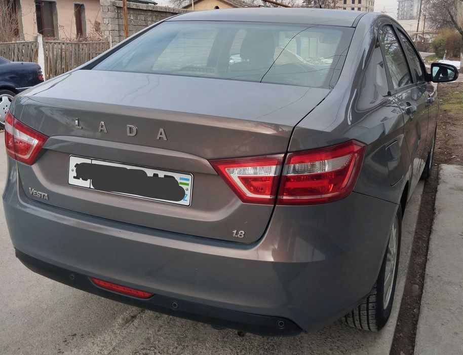 Лада веста 1.8 седан сотилади. Продается лада Веста 1.8 седан.