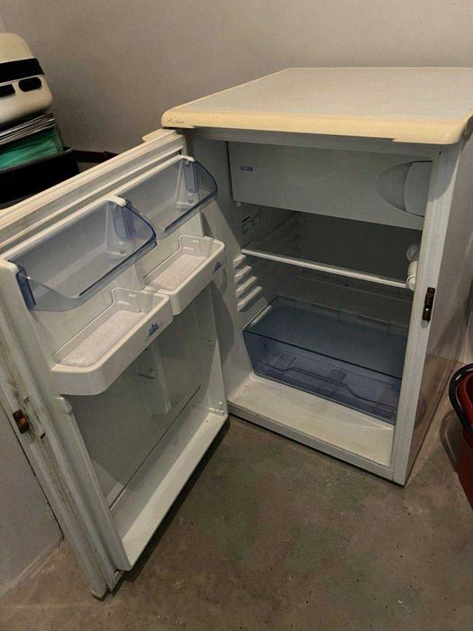 Продавам хладилник BEKO г. Пловдив