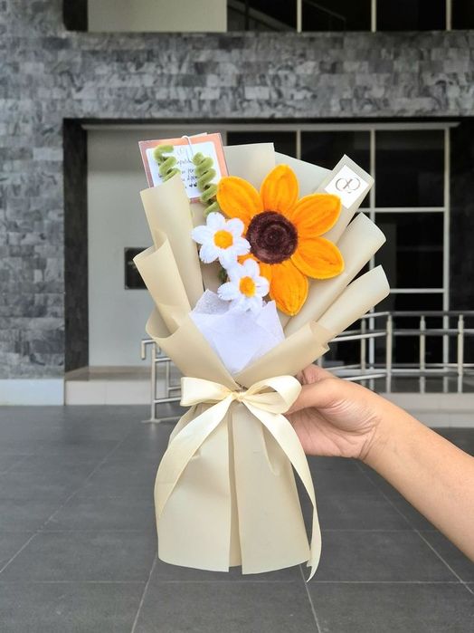 Suniy gullar sovg'a uchun