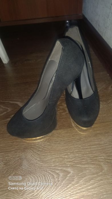 Продам Туфли, высокий каблук!!!