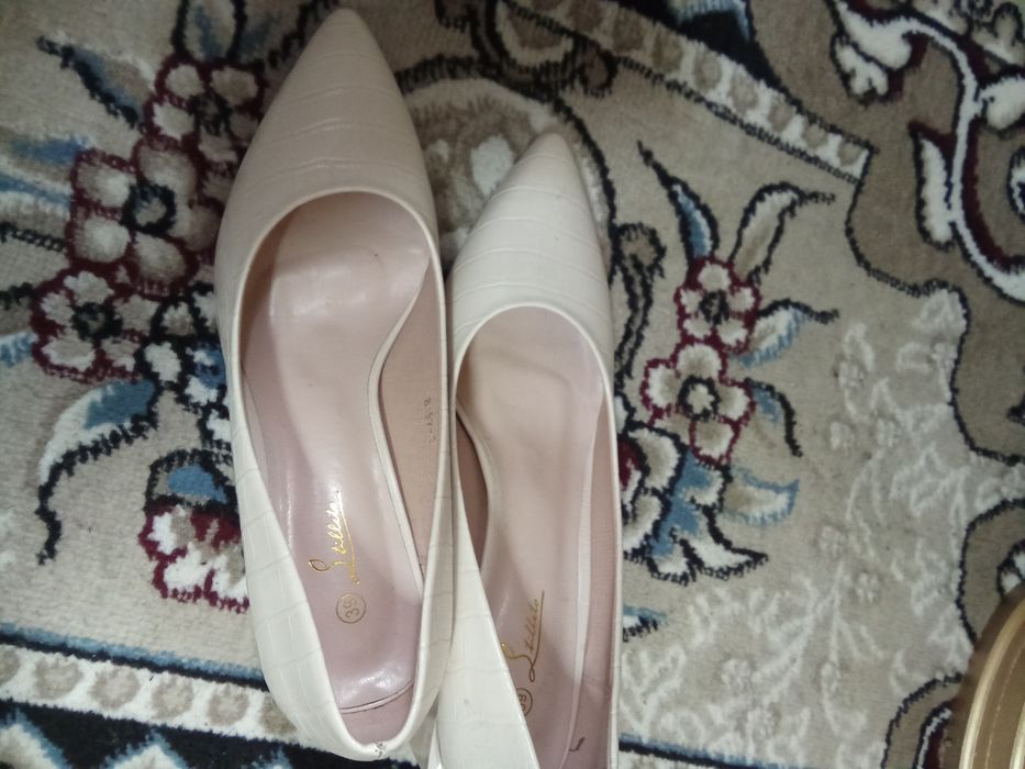 Yaxshi yangi majbur sotyabman