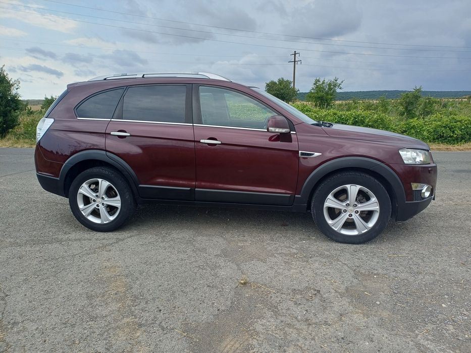 Шевролет Каптива  2.2 184к.с  4×4 авгомат  2012год.