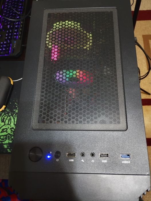 Igravoy Kompyuter Sotiladi!