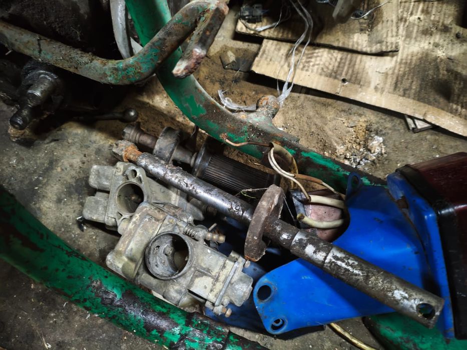 Продам запчасти от мотоцикла Урал