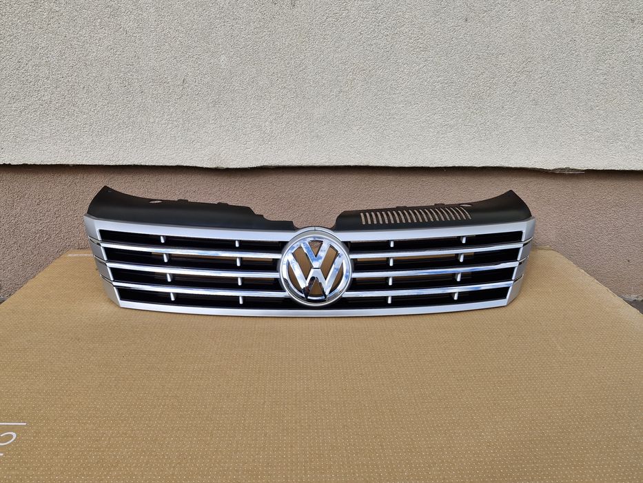 Grila centrala Vw Passat CC facelift 2012-2016