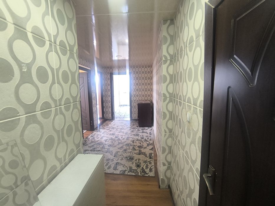 BEZ makler Sergeli Quruvchi metrodan kvartira 2-xona srochna