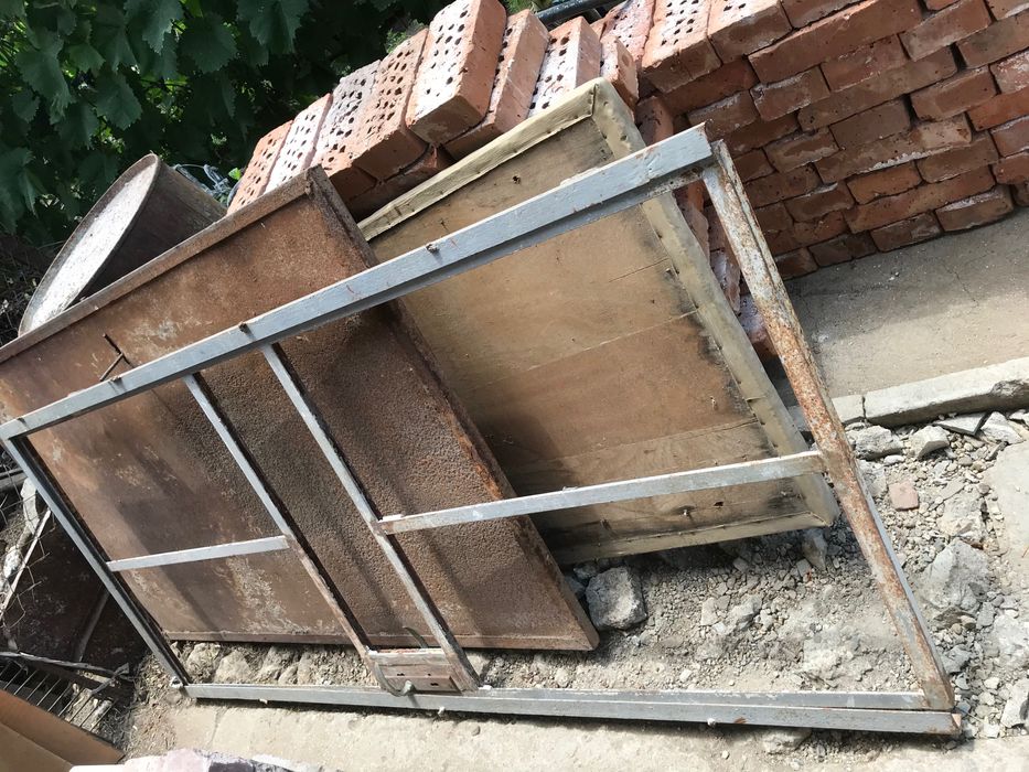 Метална врата щора, метална врата с каса и без каса