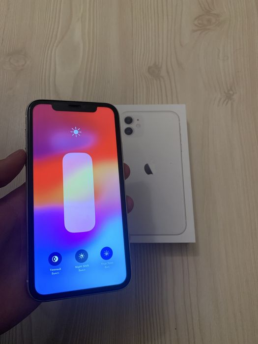 iPhone 11 128 без ремонта