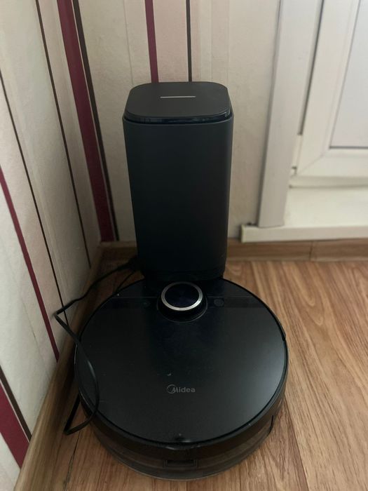 Робот-пылесос Midea S8+