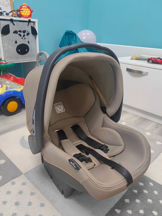 бебешка количка Peg Perego 3в1