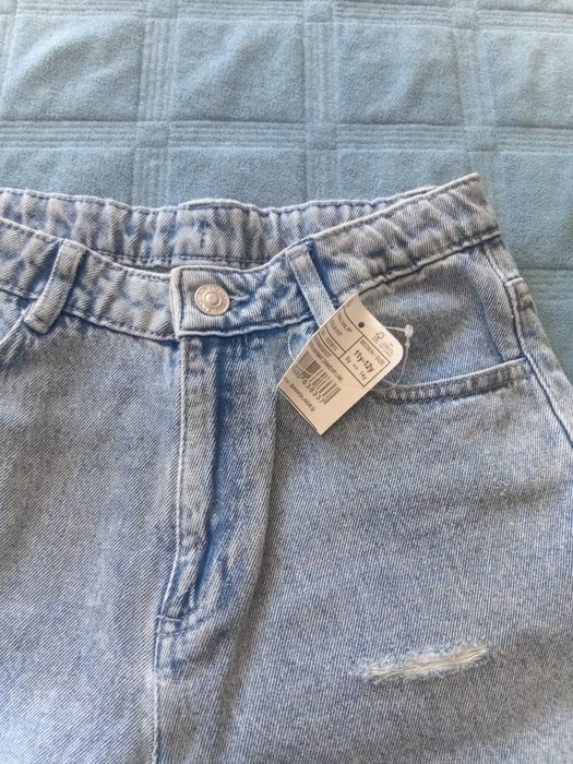 Продам новые шорты