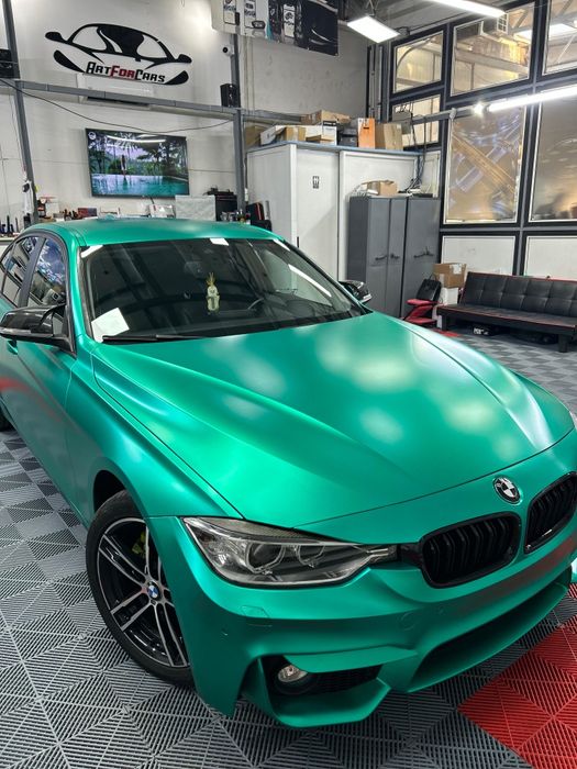 Colantare auto PROFESIONALA