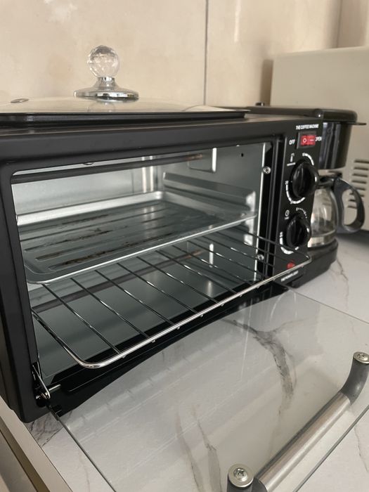 Мултифункционален уред за закуска 3 в 1 – фурна, тостер и кафемашина