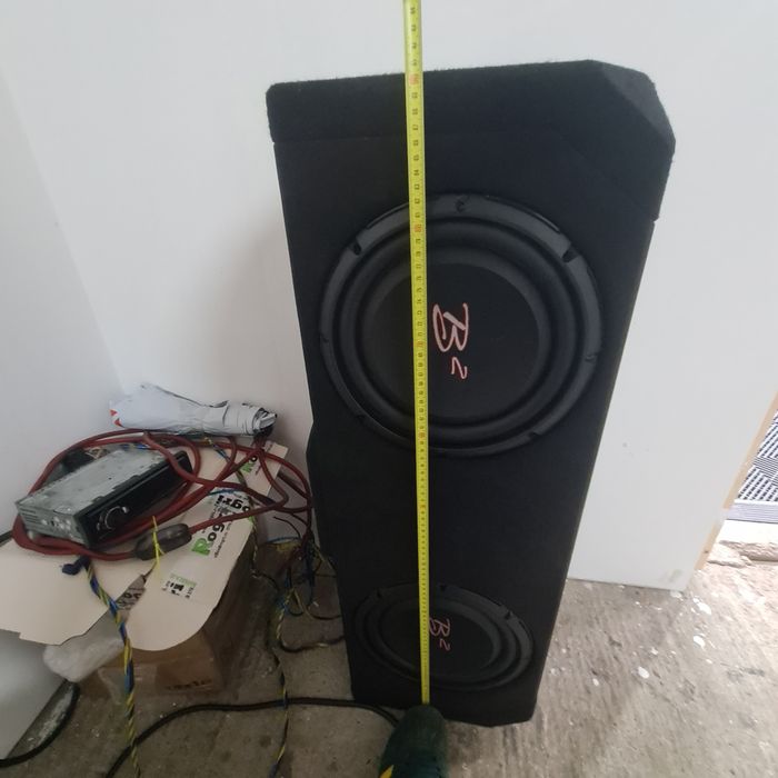Vand subwoofer b2