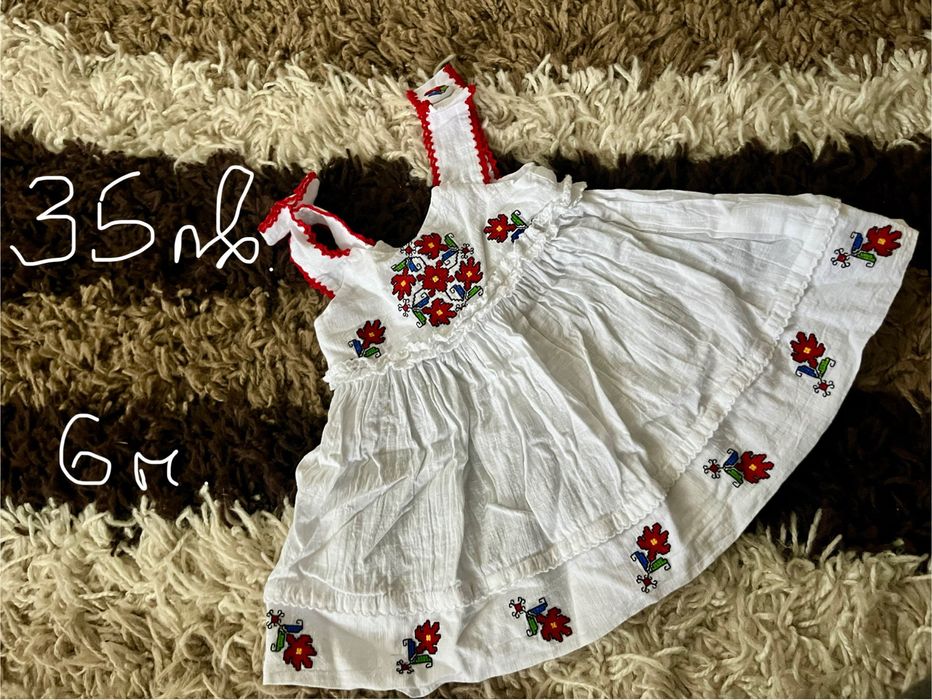 Носия рокля 6 мес.