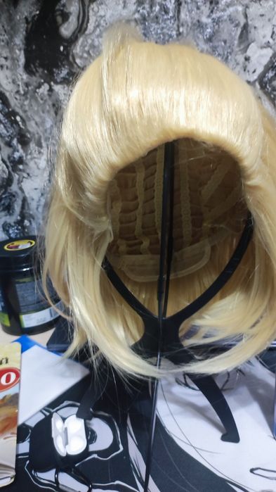 Продаю парик, новый