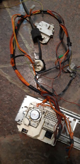 Части за пералня Whirlpool AWM 6080