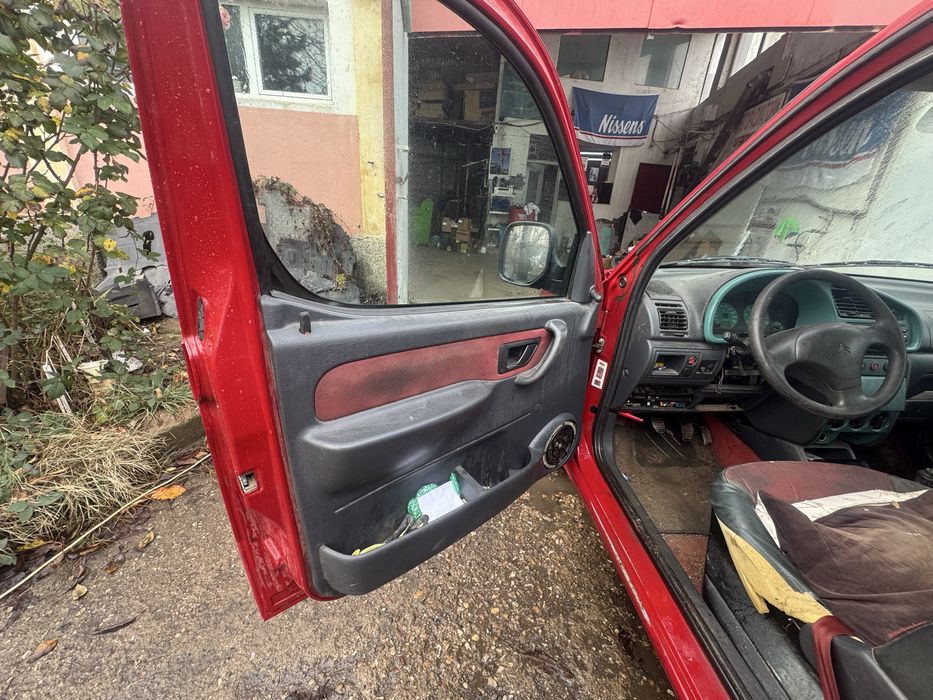 Берлинго на части