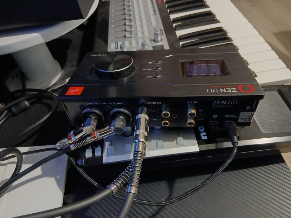Аудио Интерфейс Antelope Audio Zen Go Synergy Core