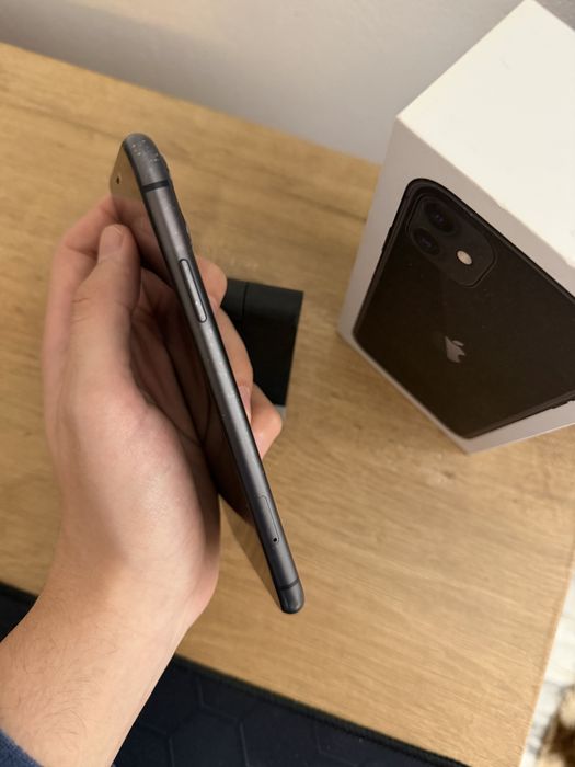 Iphone 11 64GB.Sanatate baterie 100%.Impecabil