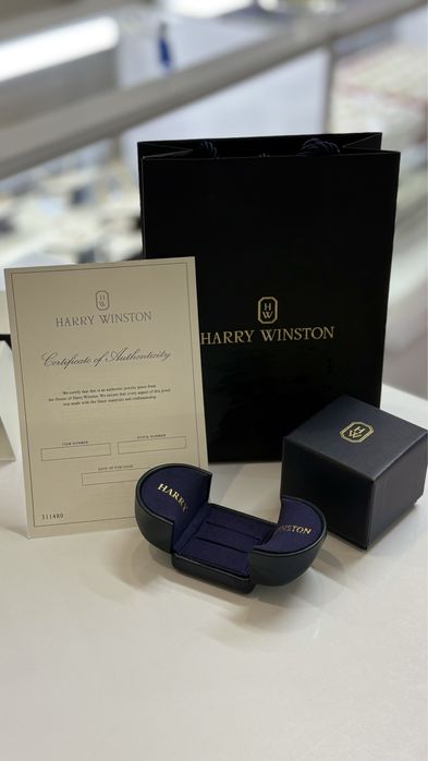 Harry Winston упаковка