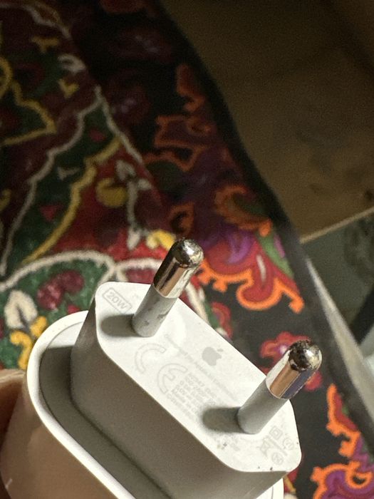 Zaryadnik iphone 20w argenal