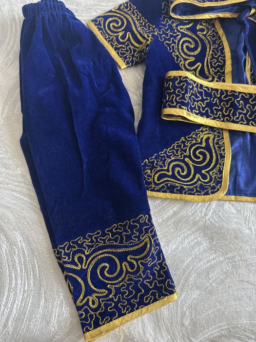 Продам детский национальный костюм