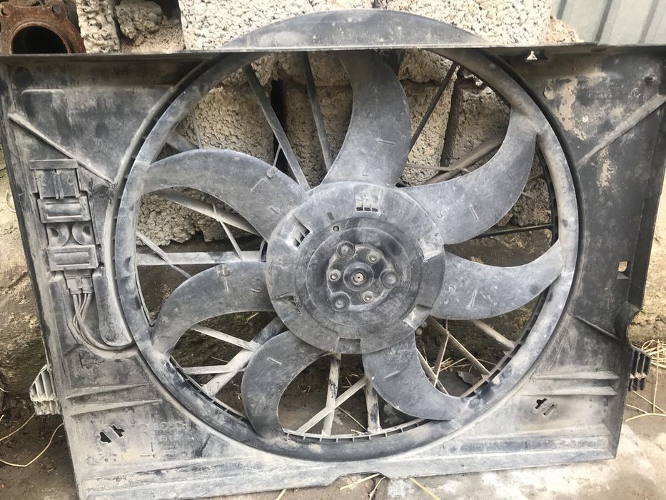 Вентилятор Мерседес Е-211