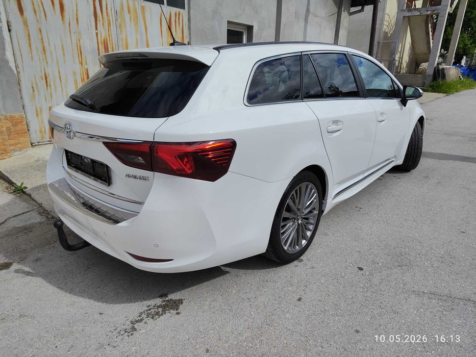Toyota Avensis 1,8 full екстри