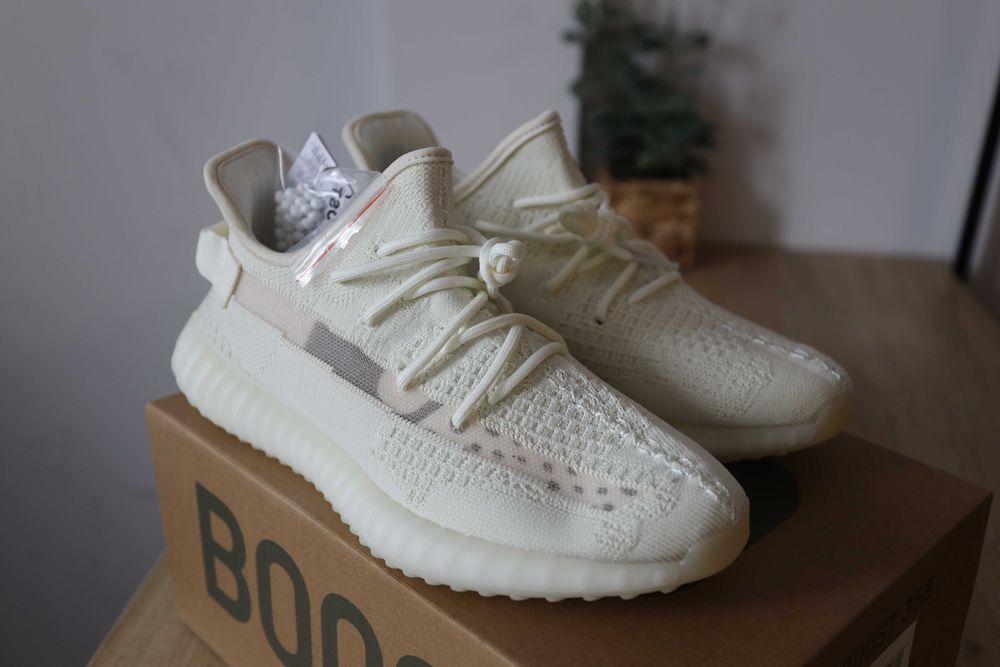 Yeezy 350 v2 Bone 40 41 42 43 44