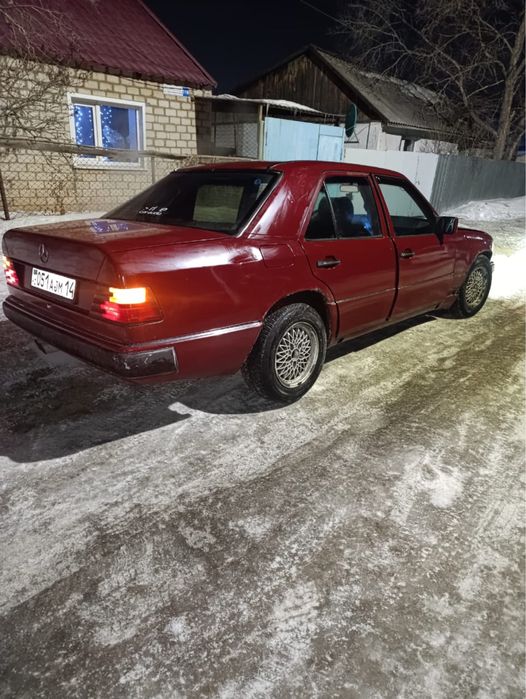 Мерседес на подром ходу