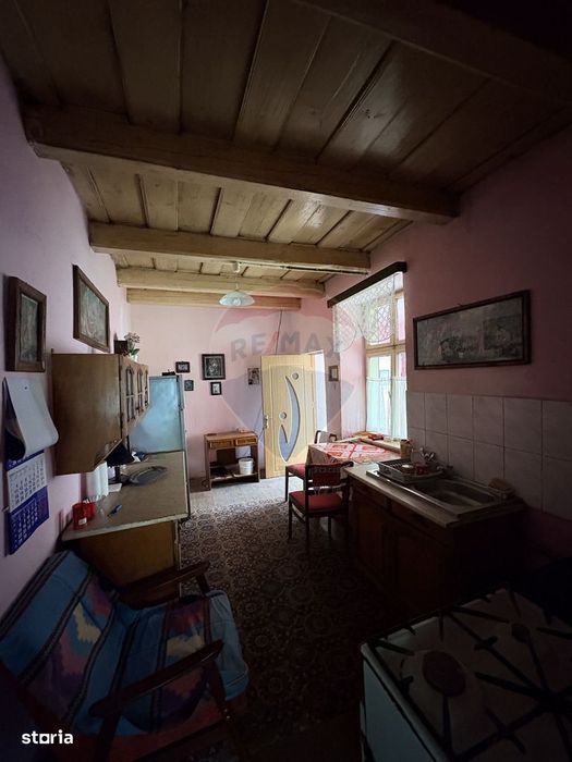 Casă Rustică in Richis, zona buna, grădina cu panorama
