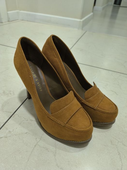 Туфли Charles & Keith