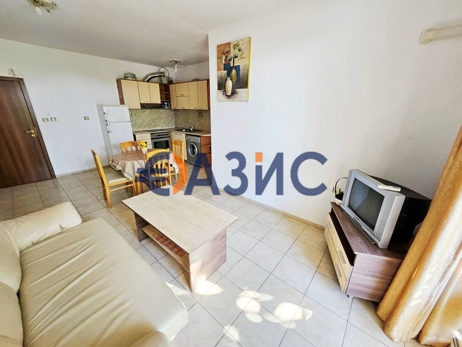 Продава се Тристаен апартамент в к.к. Слънчев бряг - 82 кв.м за 726 €/кв.м - Снимка #4