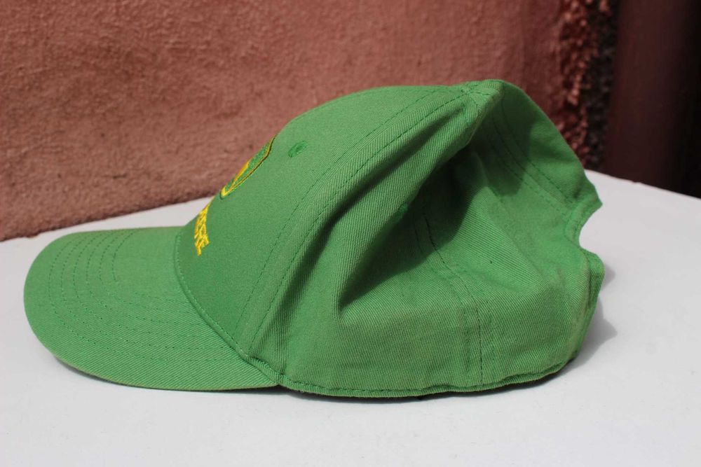 Sapaca originala JOHN DEERE, SUA, copii sau S adulti
