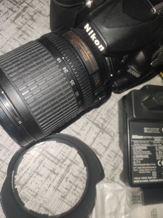 Nikon D3100 Fotoaparat