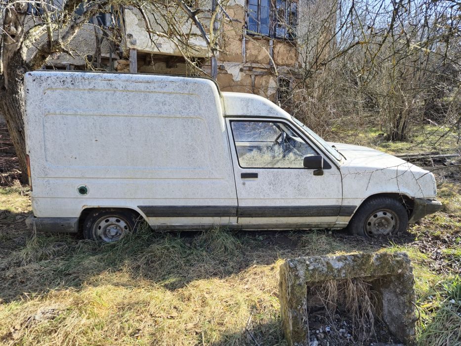 Renault Express на Части