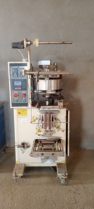 Pista , chipis , suxarik , semichka va yana boshka narsalar qadoqlash