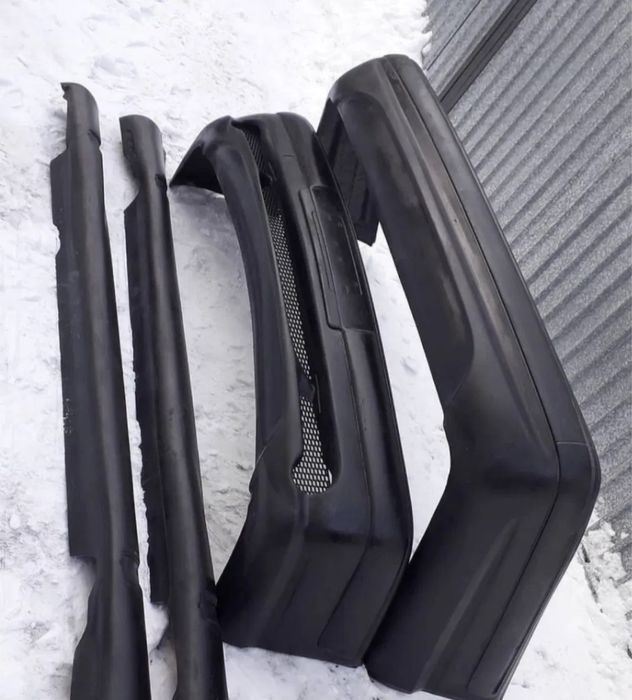 Бампер мерс 124/190/210/202/211/140/220