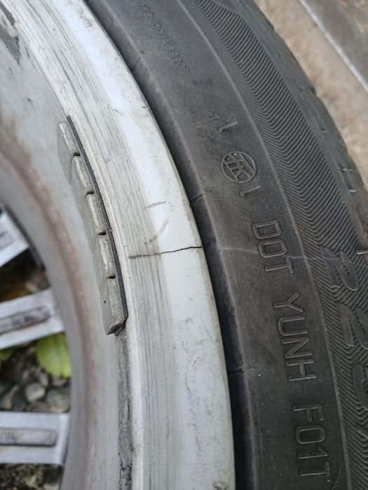 Janta aliaj R17 fisurata