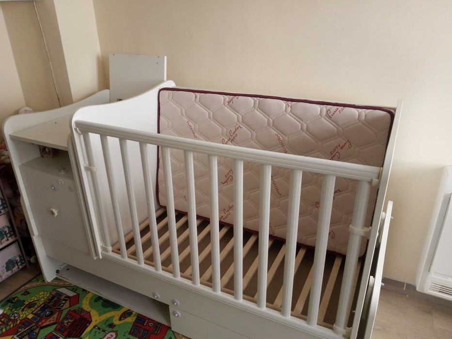 Бебешка трансформираща се кошара