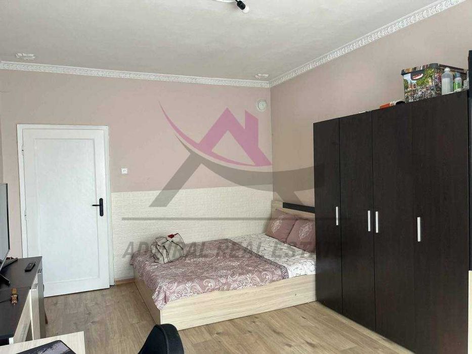 Продава се Тристаен апартамент в Варна, Трошево - 60 кв.м за 2200 €/кв.м - Снимка #2