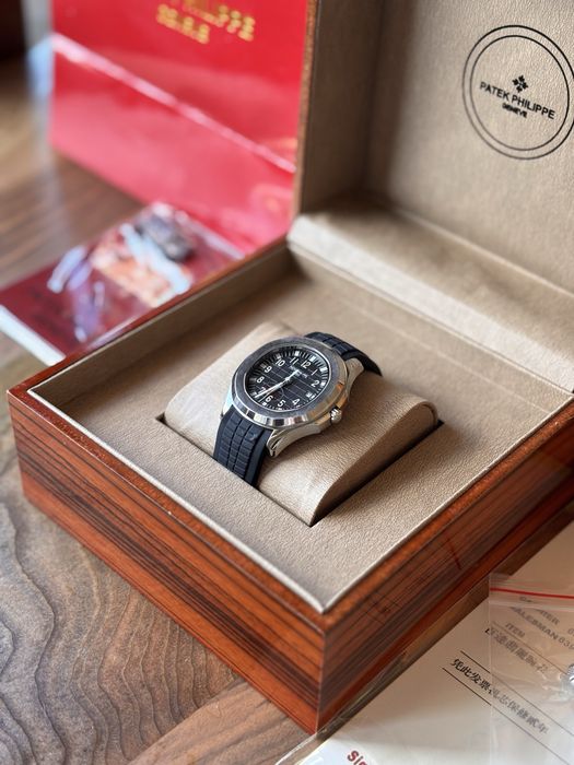 Patek Philippe Aquanaut Black 40 mm