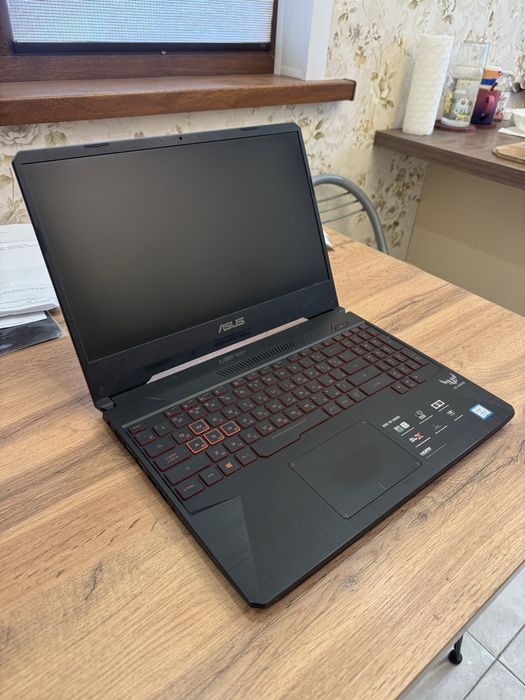 Игровой ноутбук Asus FX505GM