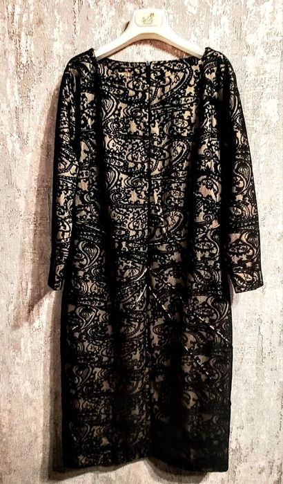 Кружевное платье