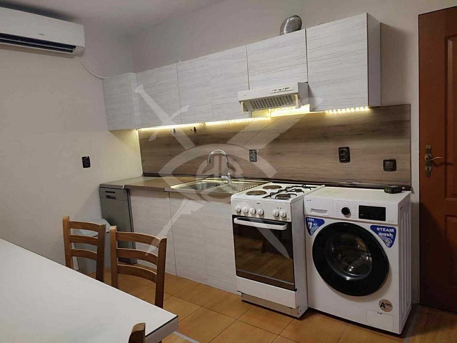 Дава се под наем Двустаен апартамент в с. Гара Елин Пелин, Област София-област - 75 кв.м за 548.25 € - Снимка #1