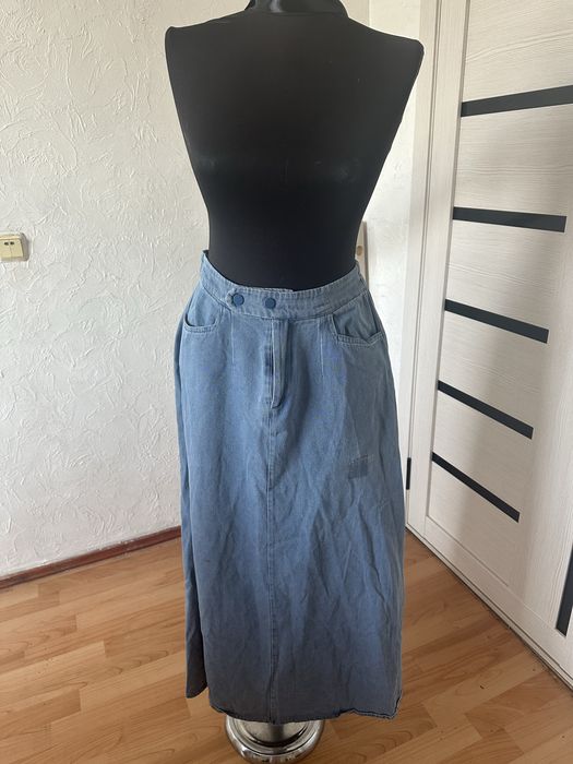 Юбка джинсовая..