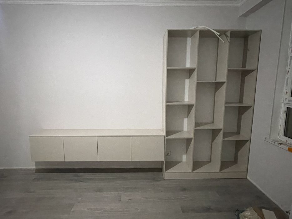 Кухня, шкаф, прихожая