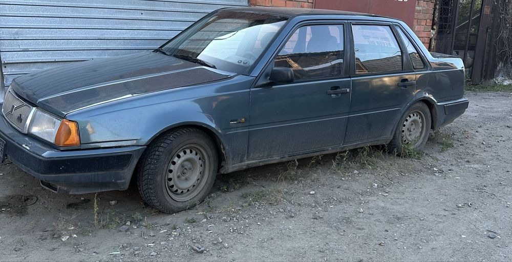 Продам Volvo 460