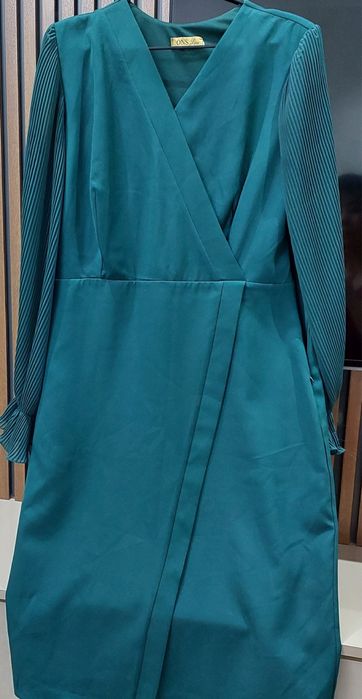 Продаётся платья в хорошем состояние